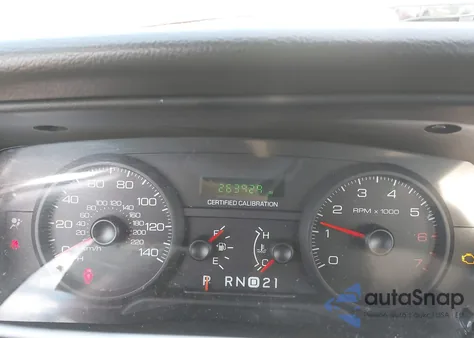 2011 Ford Crown Victoria Police Interceptor из США, поврежденный, VIN 2FABP7BV5BX123826